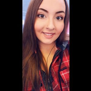 Meet your Posher, Sara